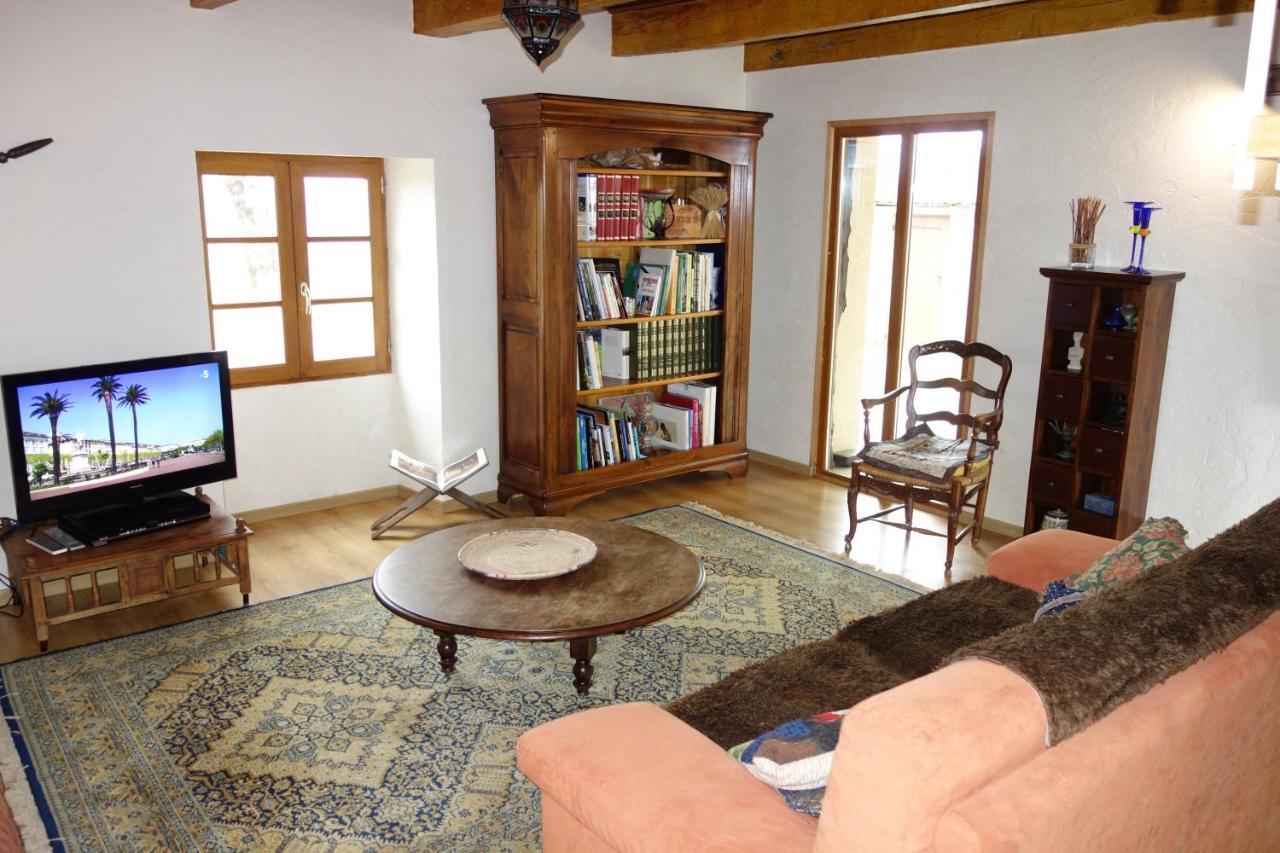 Maison sur la colline cheminée WIFI proche Thermes Aubin  Exterior foto